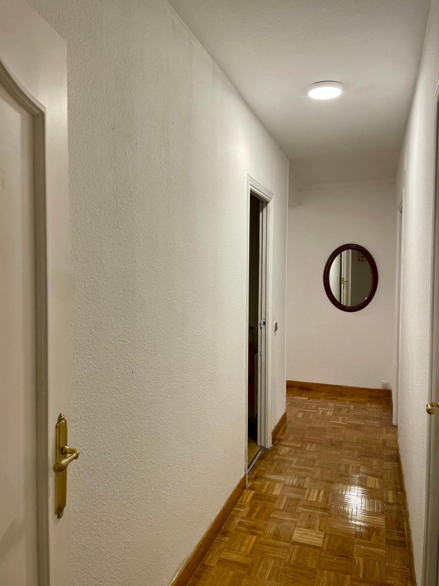 Private Rooms Madrid Atocha Ngoại thất bức ảnh