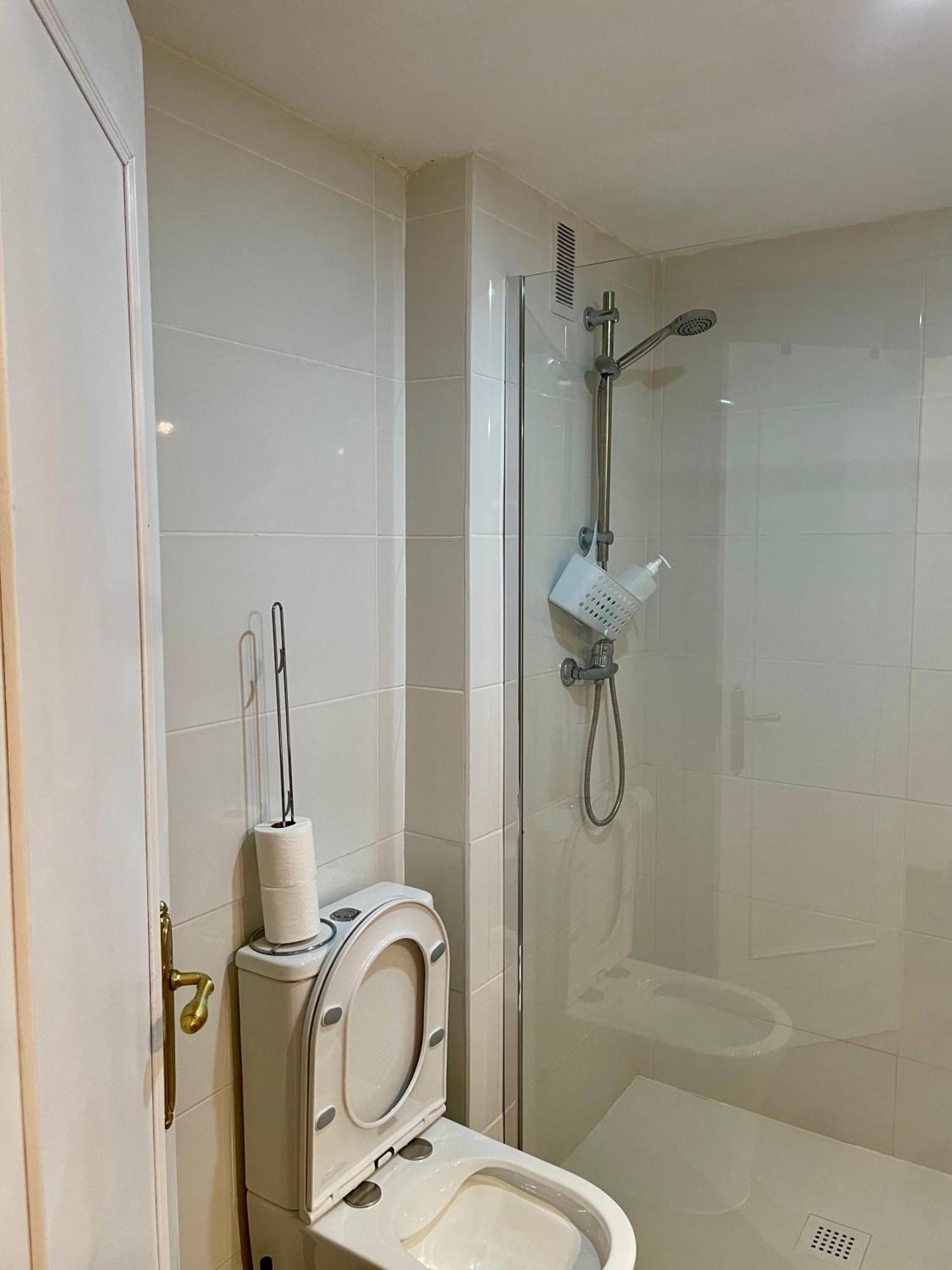 Private Rooms Madrid Atocha Ngoại thất bức ảnh
