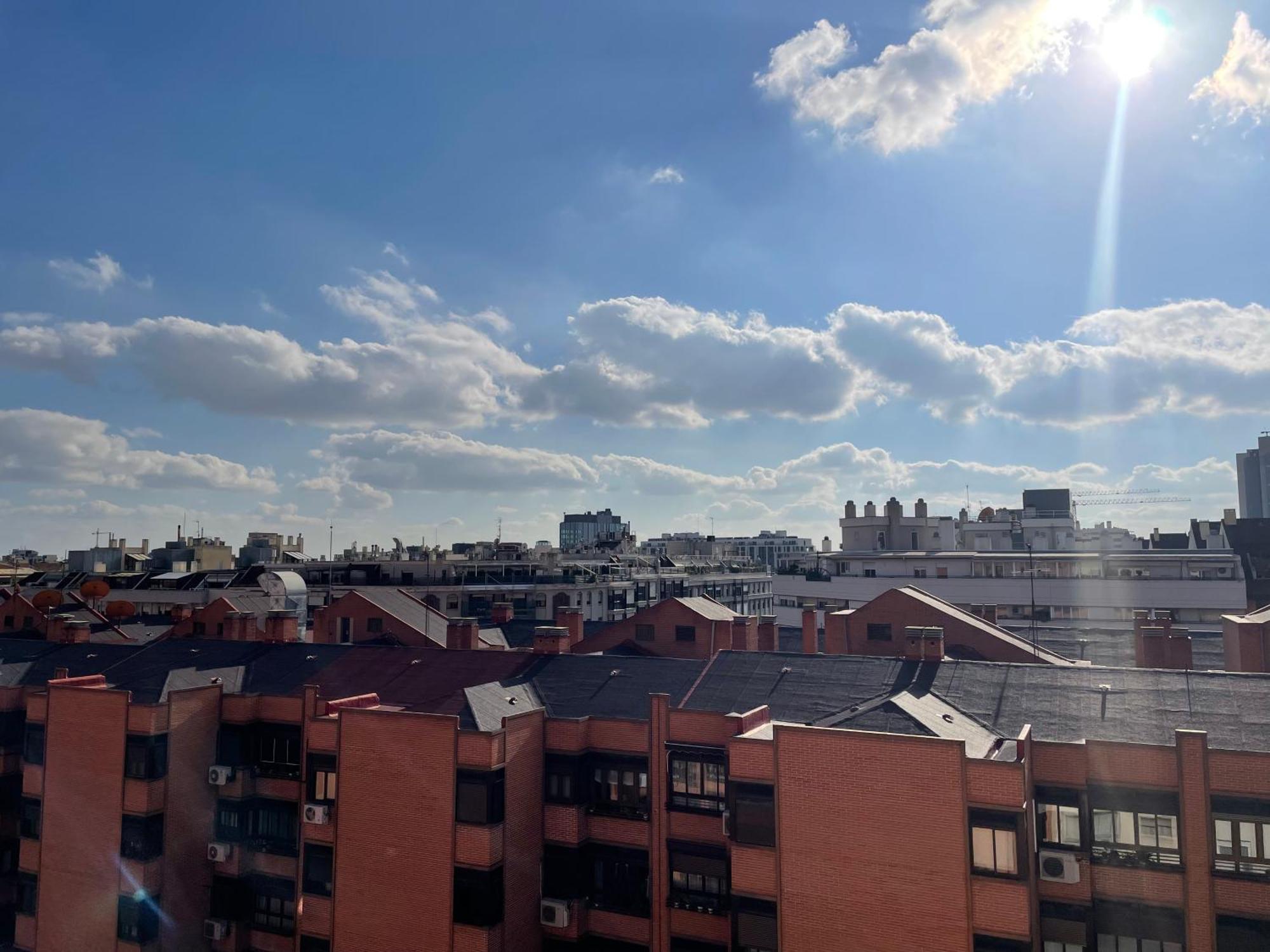 Private Rooms Madrid Atocha Ngoại thất bức ảnh