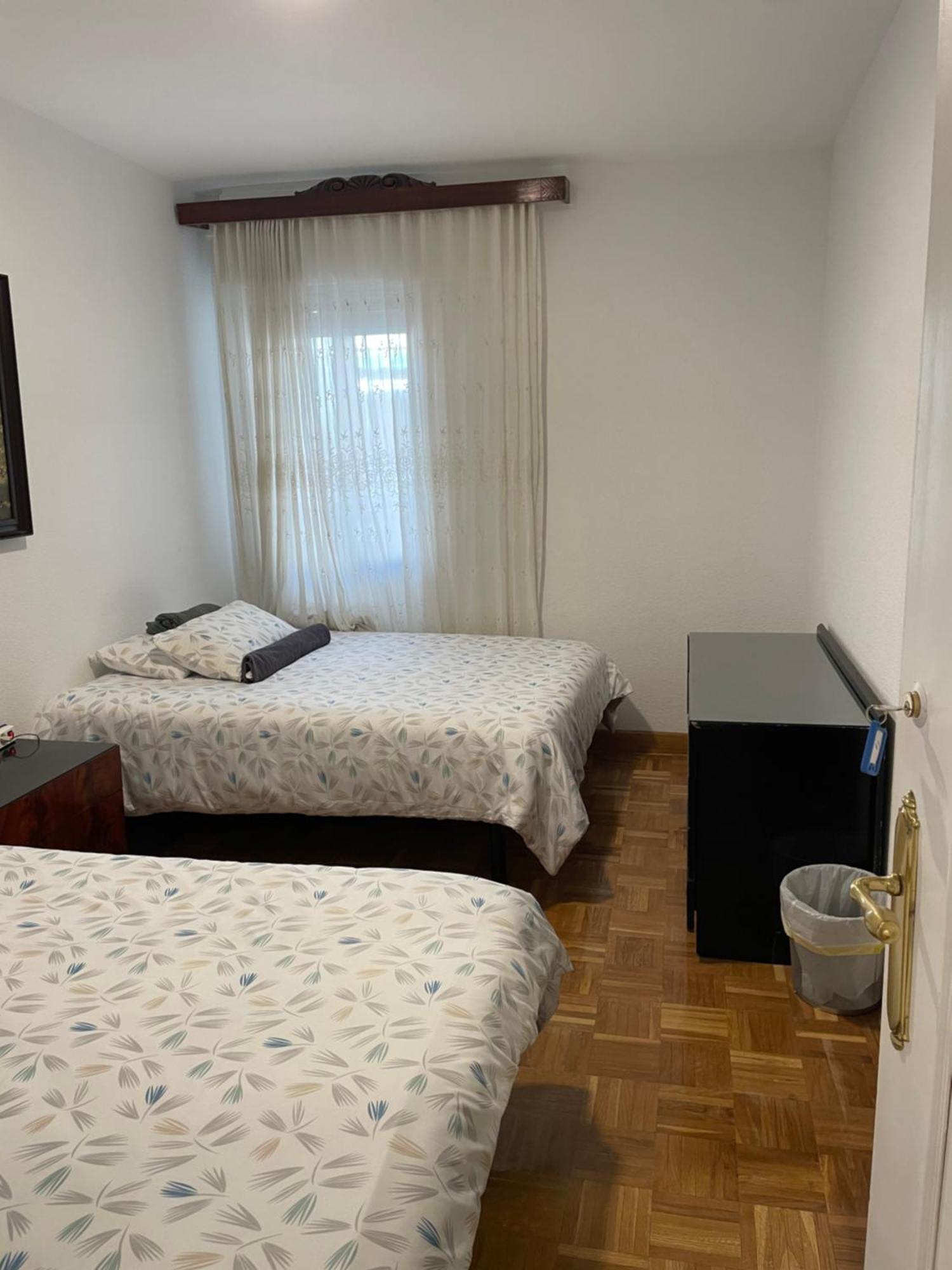 Private Rooms Madrid Atocha Ngoại thất bức ảnh