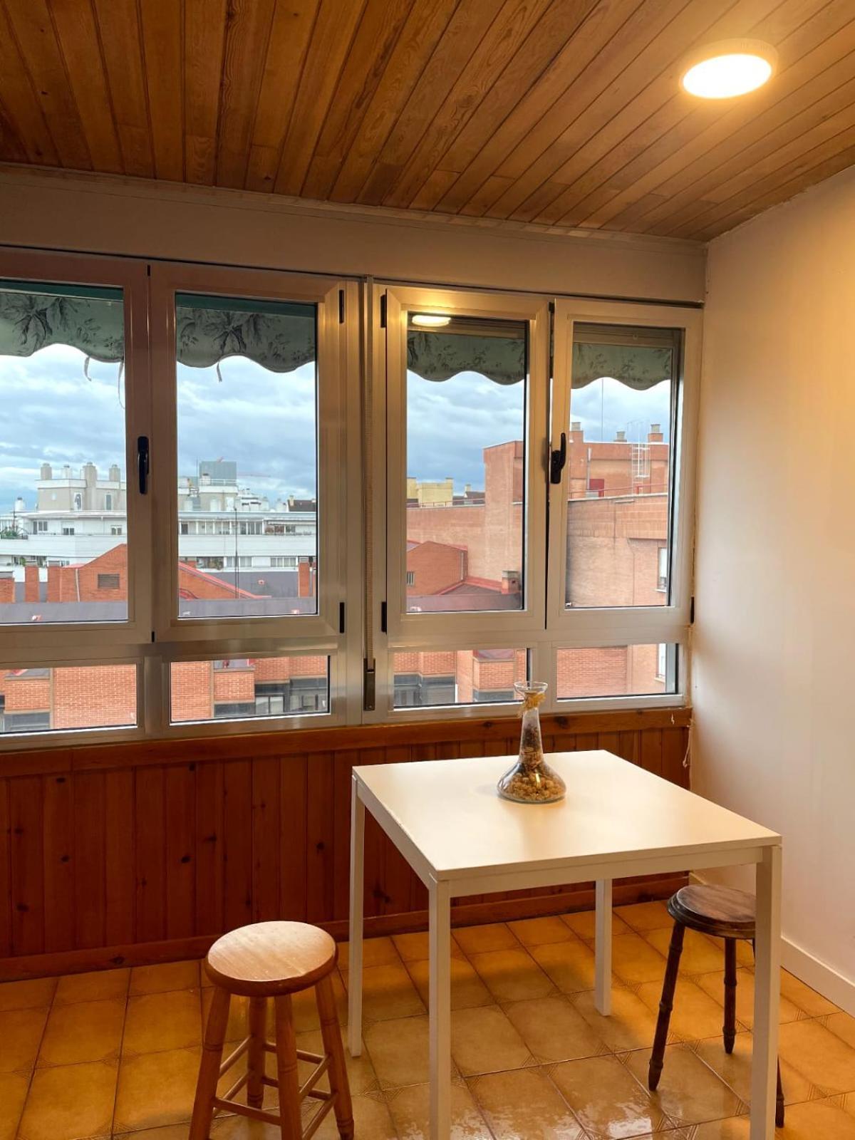 Private Rooms Madrid Atocha Ngoại thất bức ảnh