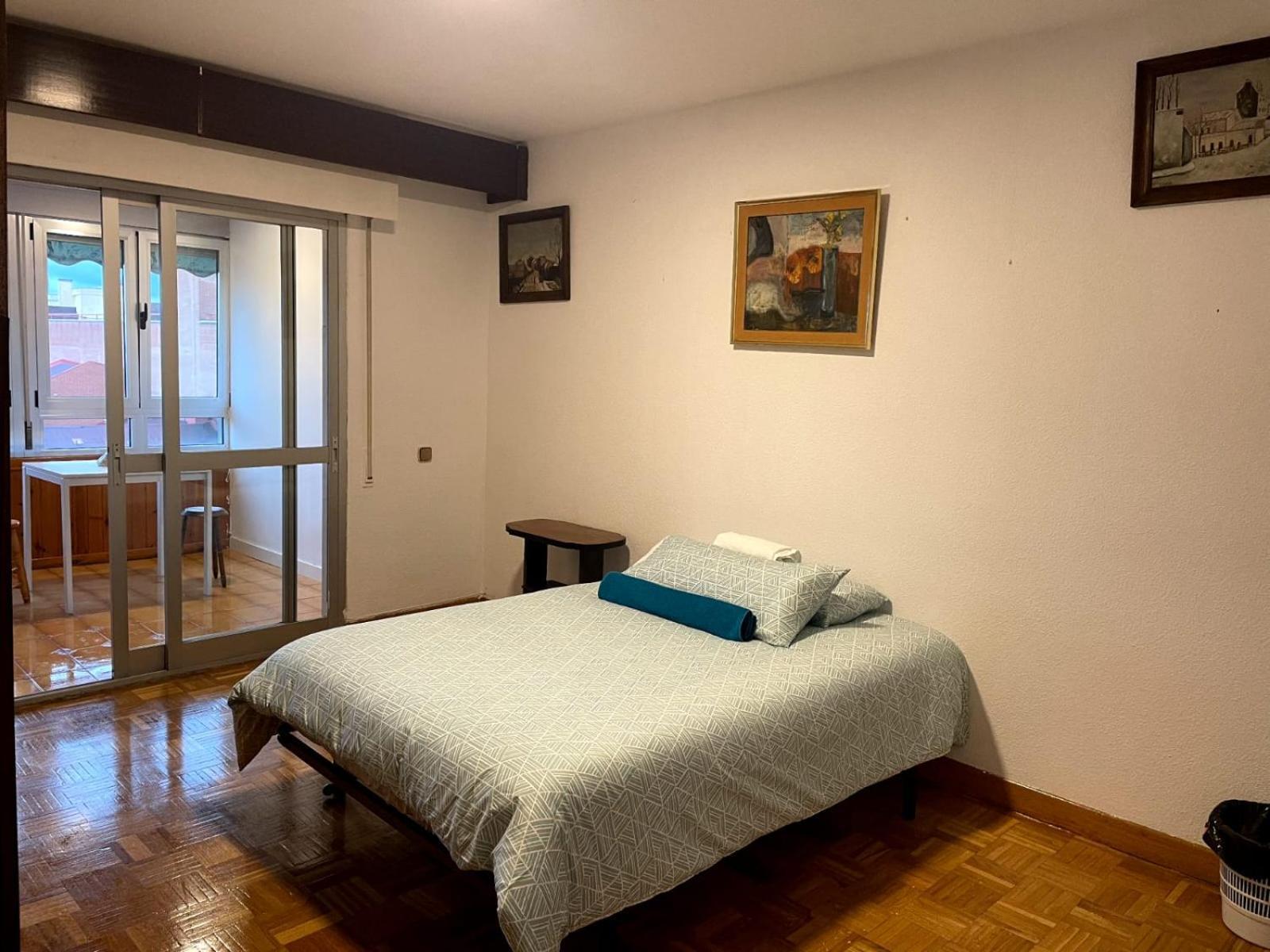 Private Rooms Madrid Atocha Ngoại thất bức ảnh